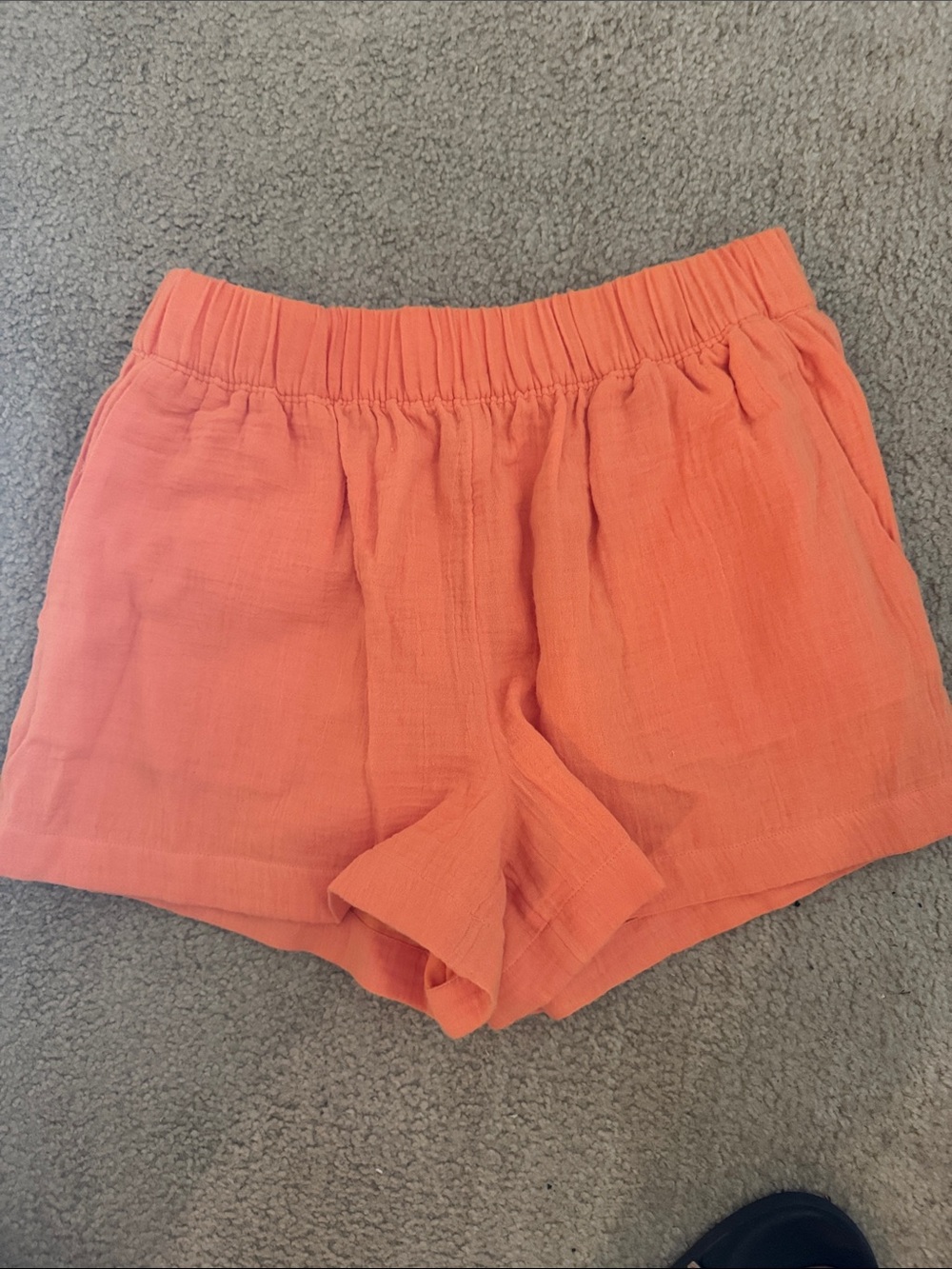 Southern Tide High-Waist Elastic Orange Shorts